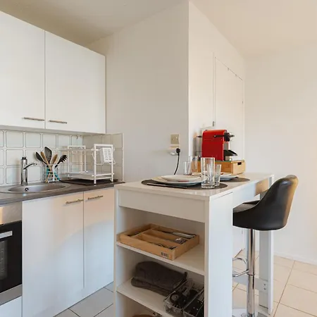 Apartment With Sea View In