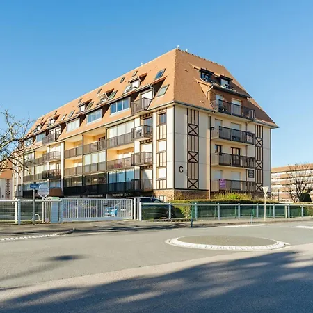 With Sea View In Villers-sur-Mer